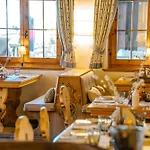 Hotell Seven Alpina Boutique 4*