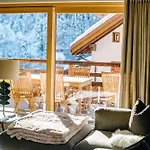 Seven Alpina Boutique 4*