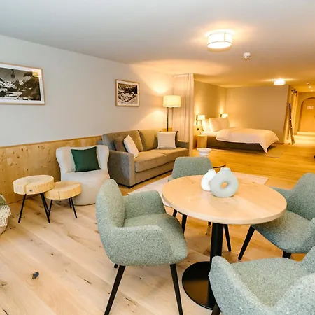 Seven Alpina Boutique 4*