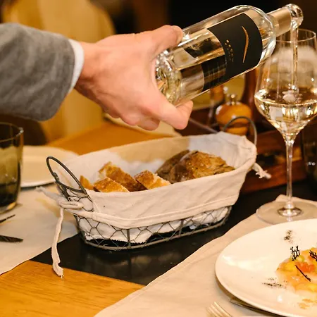 Seven Alpina Boutique 4*