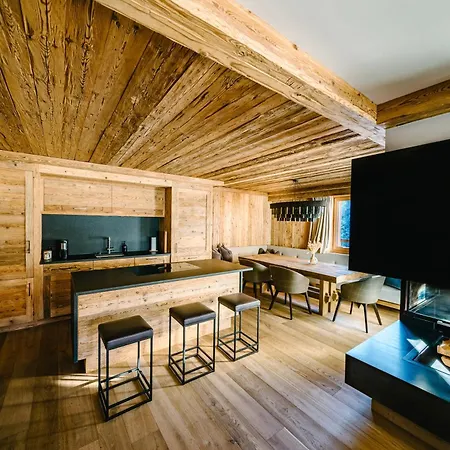 Hotel Seven Alpina Boutique 4*