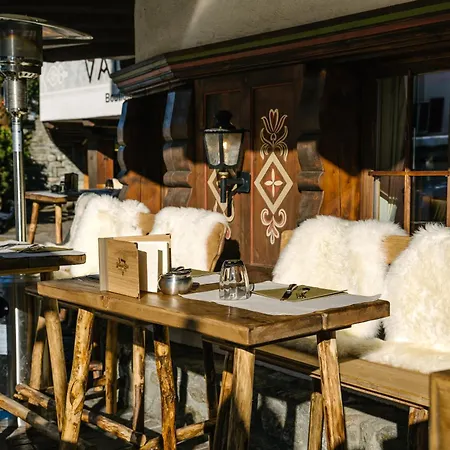 Seven Alpina Boutique 4* Klosters