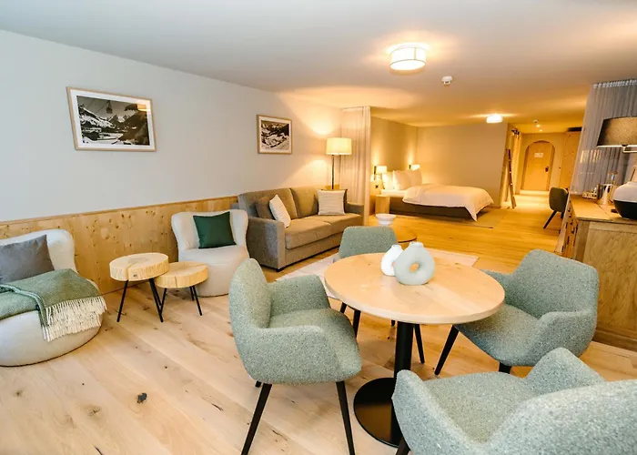 Seven Alpina Boutique 4*